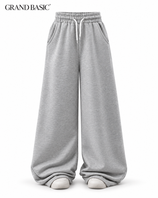 Wide-Leg Sweatpants